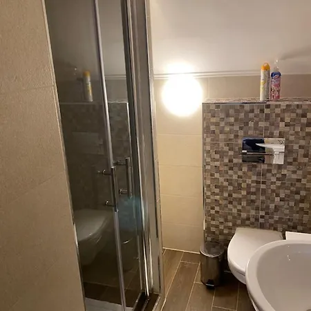 Szell Apartman *