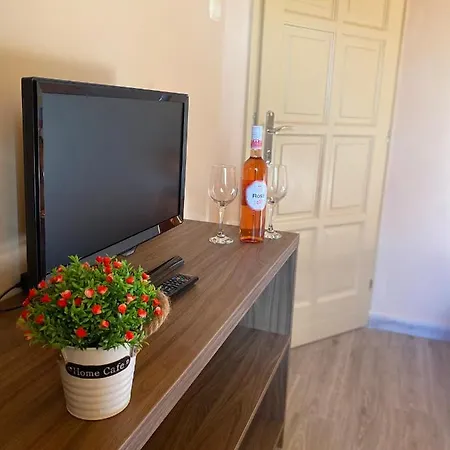 別荘 Szell Apartman Berekfürdő
