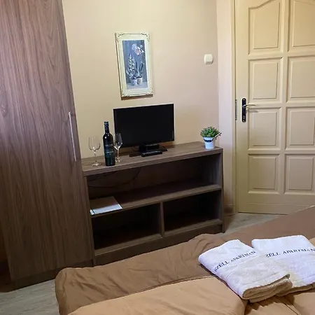 Szell Apartman
