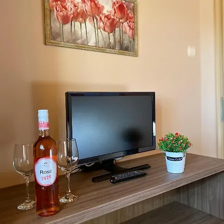 別荘 Szell Apartman Berekfürdő